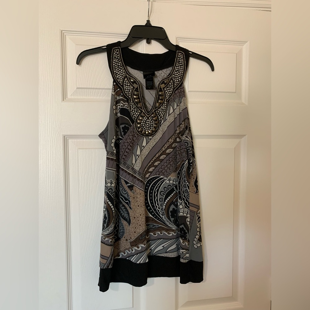 j.t.b‎ Embellished Beaded Paisley Black and Gray Sleeveless Top  Size Large Chic